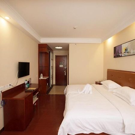 Greentree Inn Hainan Haikou East Train Station East Fengxiang Road Business Hotel Ngoại thất bức ảnh