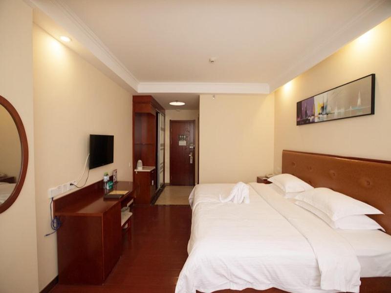 Greentree Inn Hainan Haikou East Train Station East Fengxiang Road Business Hotel Ngoại thất bức ảnh