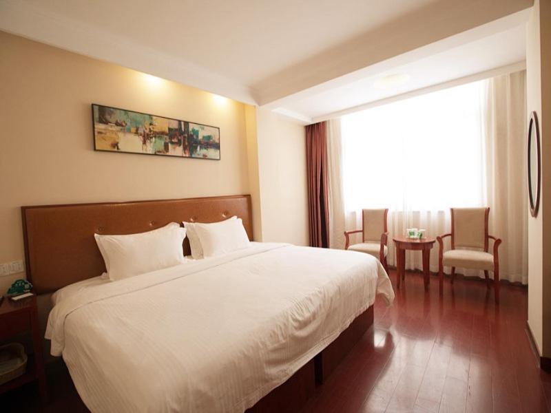 Greentree Inn Hainan Haikou East Train Station East Fengxiang Road Business Hotel Ngoại thất bức ảnh