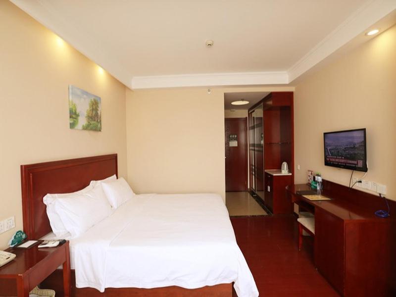 Greentree Inn Hainan Haikou East Train Station East Fengxiang Road Business Hotel Ngoại thất bức ảnh