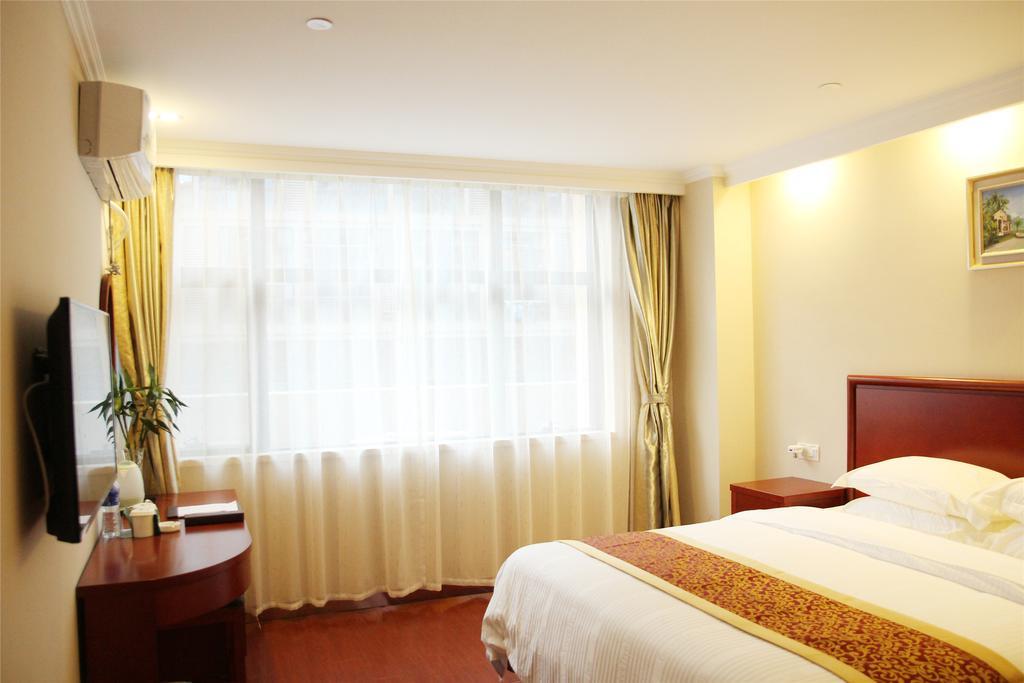 Greentree Inn Hainan Haikou East Train Station East Fengxiang Road Business Hotel Ngoại thất bức ảnh