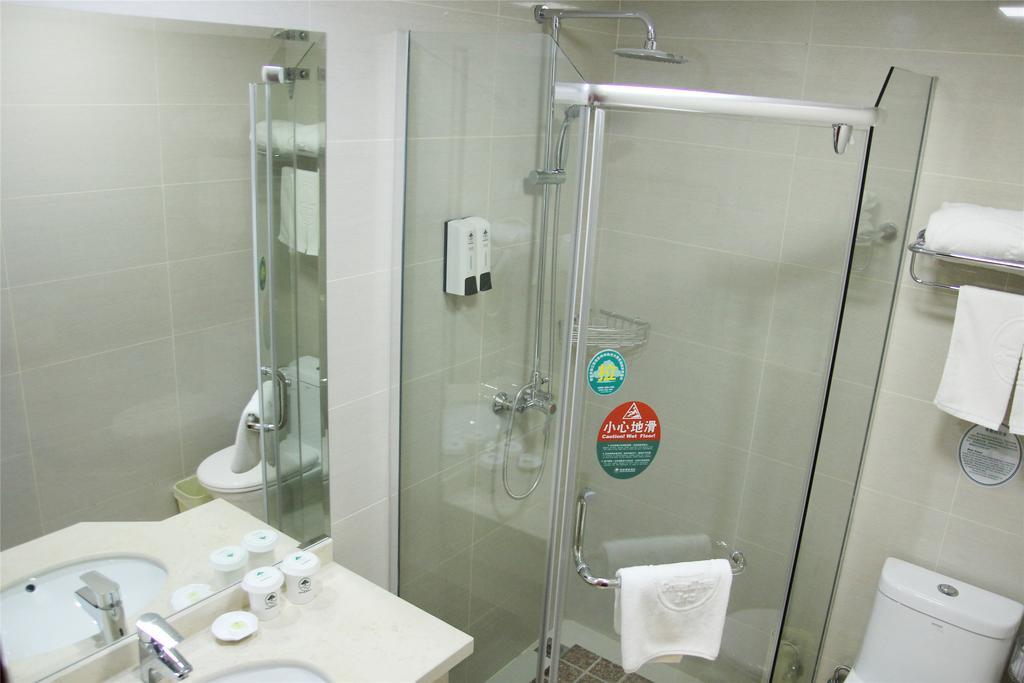 Greentree Inn Hainan Haikou East Train Station East Fengxiang Road Business Hotel Ngoại thất bức ảnh