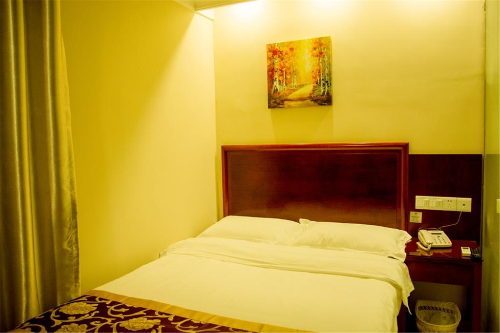 Greentree Inn Hainan Haikou East Train Station East Fengxiang Road Business Hotel Ngoại thất bức ảnh