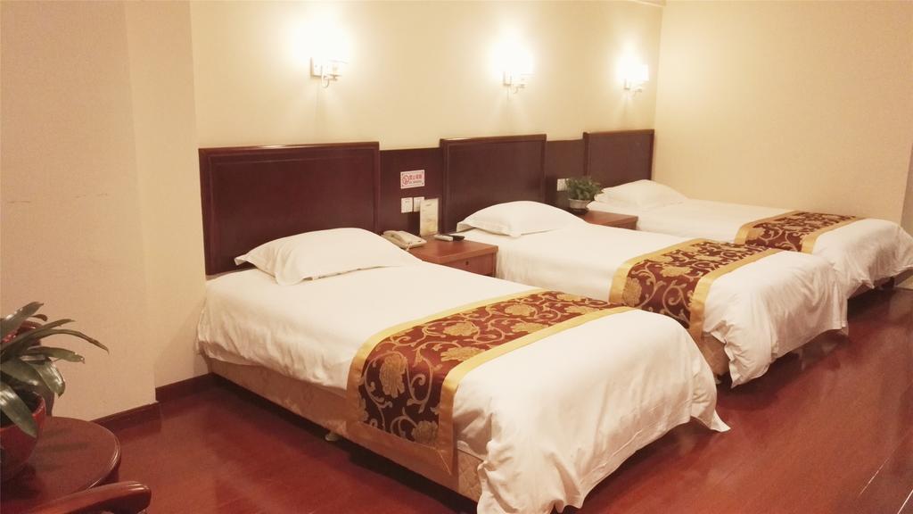Greentree Inn Hainan Haikou East Train Station East Fengxiang Road Business Hotel Ngoại thất bức ảnh